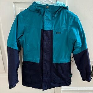 REI kids winter jacket size 10-12